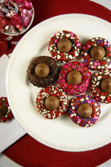 Chocolate Valentine Kiss Cookies_Platter Top View 2